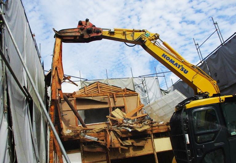 木造から鉄筋造の一般住宅まで、あらゆる住宅の解体にご対応。